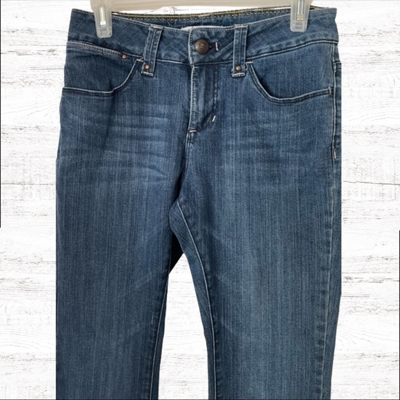 Lee Perfect Fit ShapeTastic Bootcut Jeans Size 6S - Picture 13 of 14